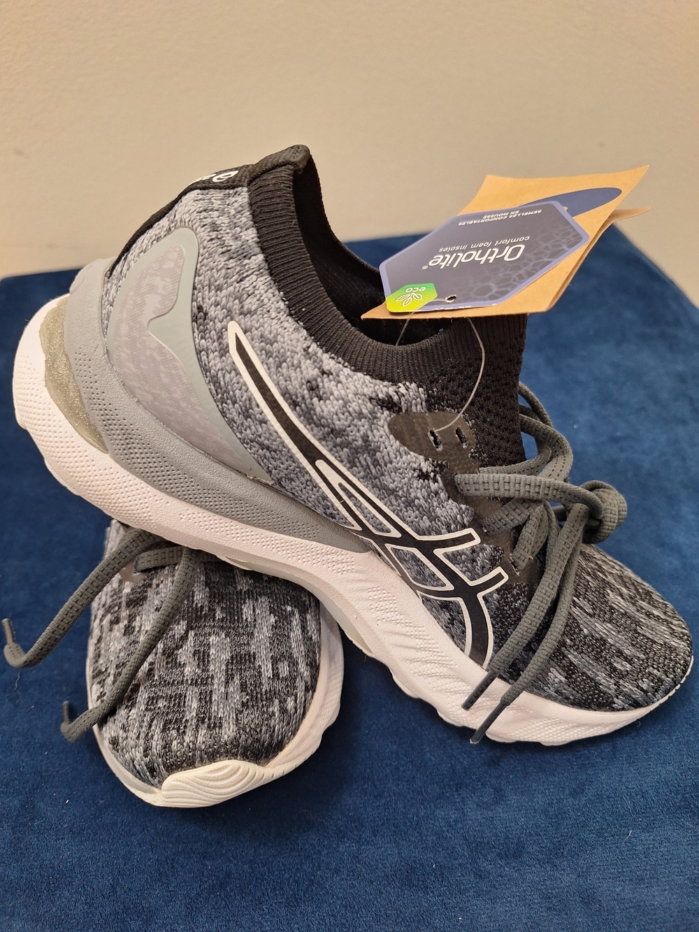 Asics Women's Grey and White Knit Running Sneakers US Size 6